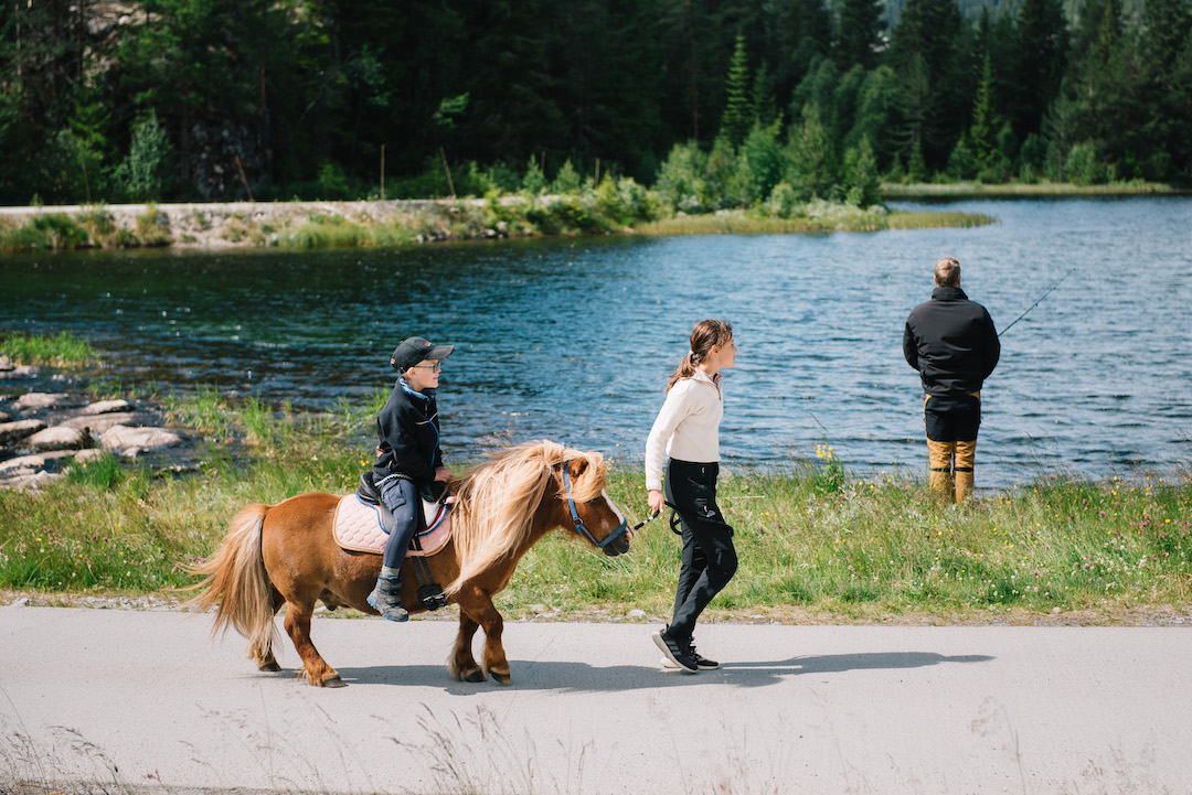 Haukeli Fiskefestival ponniridning