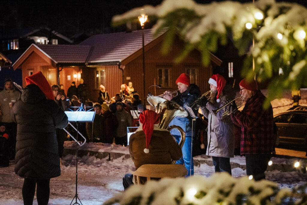 julegrantenning haukeli